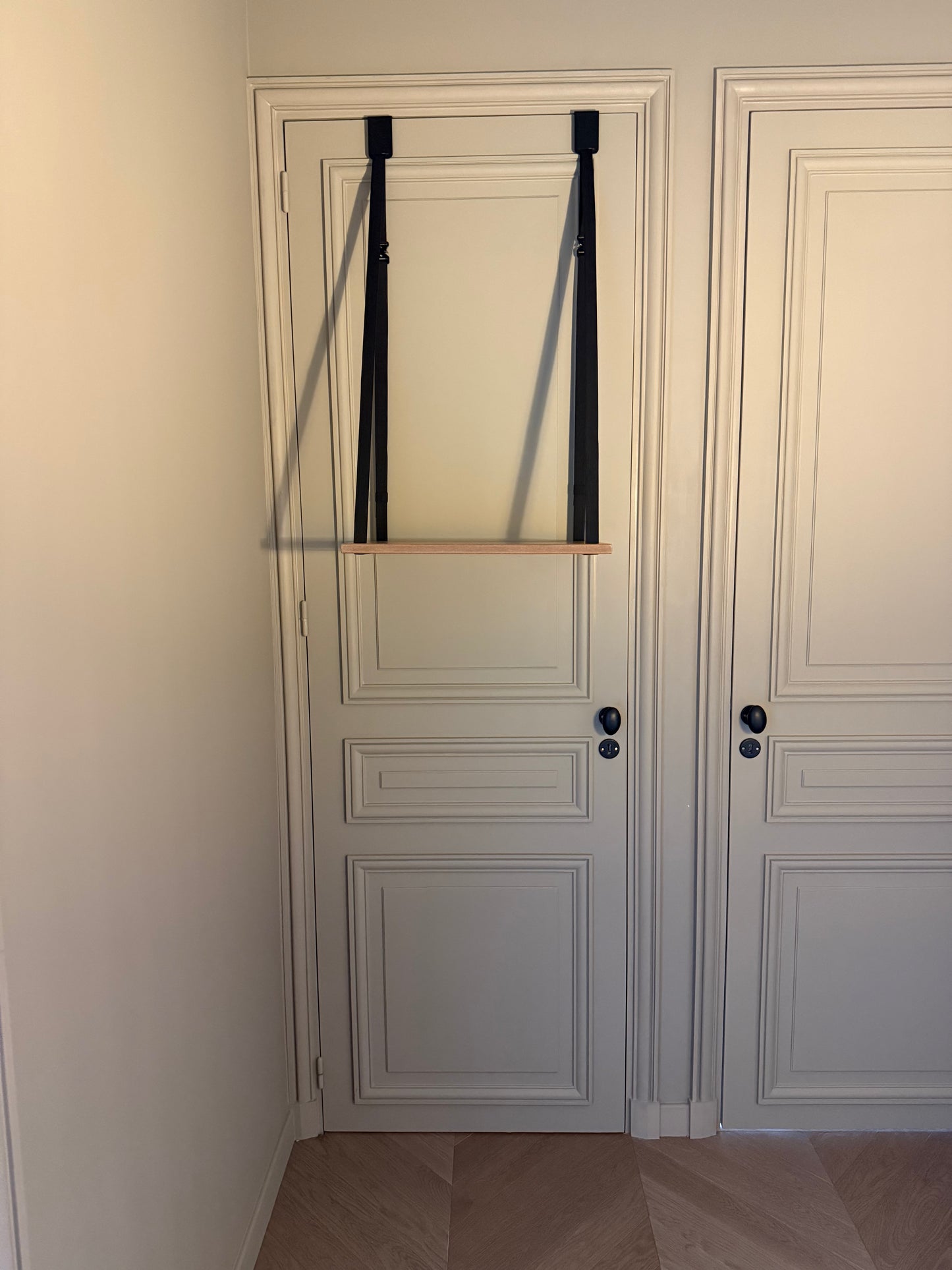 Table suspendue - HangDesk - HangDesk